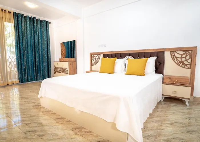 La Belle Self Catering Semesterbostad *