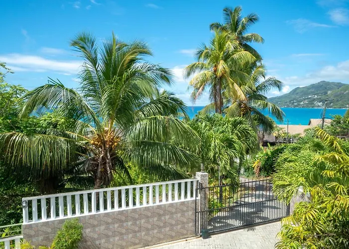 La Belle Self Catering Beau Vallon (Mahe)