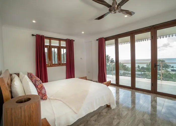 La Belle Self Catering * Beau Vallon (Mahe)